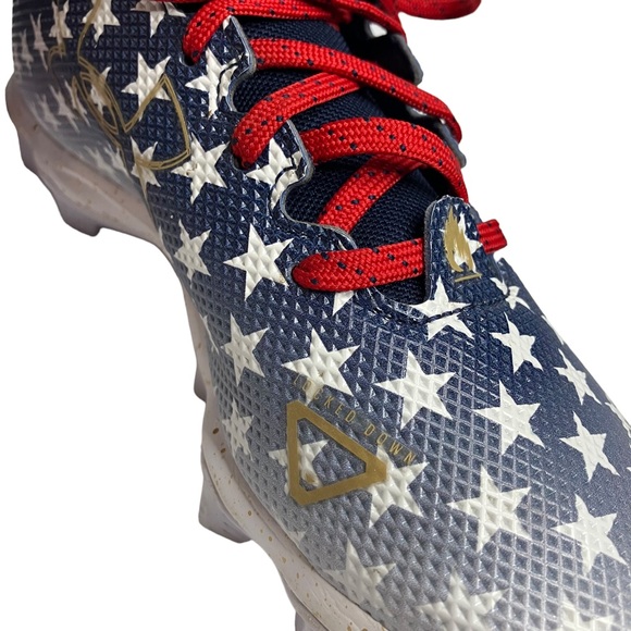 Under Armour Other - Under Armour Youth Size 3.5 Locked Down Football Cleats USA Flag Red White Blue